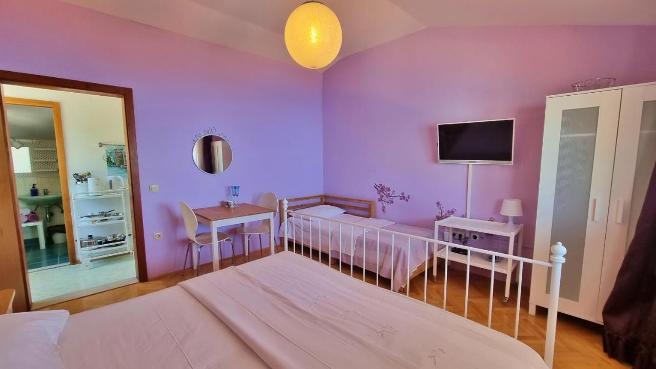 Apartments Soric 奥米什 外观 照片