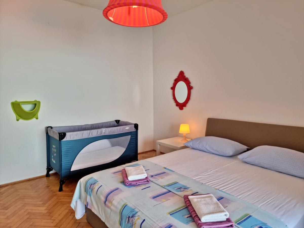 Apartments Soric 奥米什 外观 照片