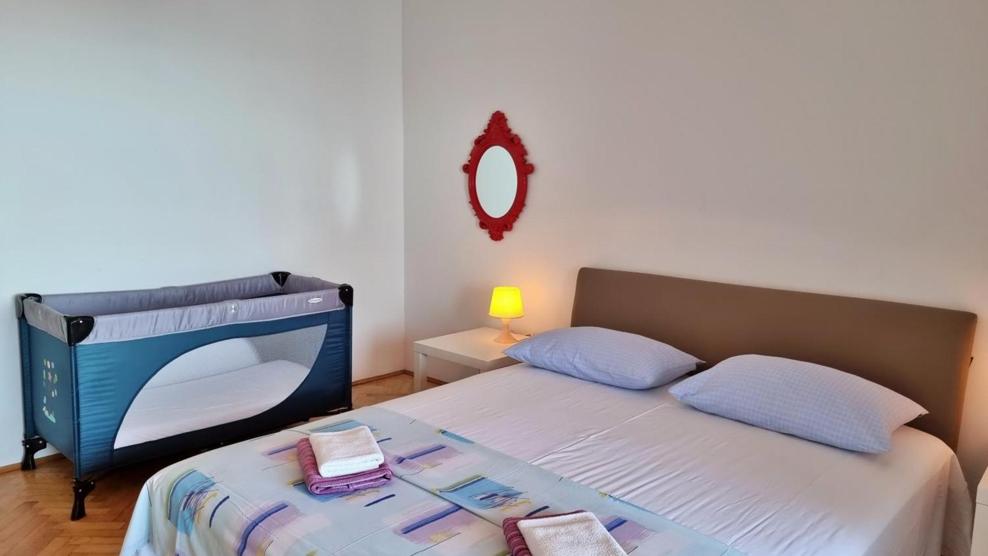 Apartments Soric 奥米什 客房 照片